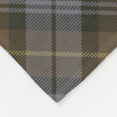 Clan Gordon Weathered Tartan Fleece Blanket (Ecke)