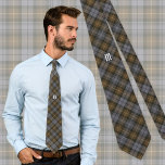 Clan Gordon Weathered Tartan Neck Tie Krawatte<br><div class="desc">Clan Gordon Traditioneller Tartan mit verwitterten Farben. Benutzerdefiniertes Monogramm.</div>