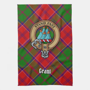 Clan Grant-Wappen über Tartan Geschirrtuch