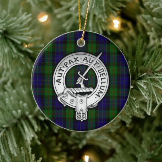 Clan Gunn Wappen & Tartan Keramik Ornament (Baum)