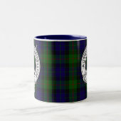 Clan Gunn Wappen & Tartan Zweifarbige Tasse (Mittel)