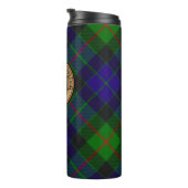 Clan Gunn Wappen über Tartan Thermosbecher (Nach rechts gedreht)