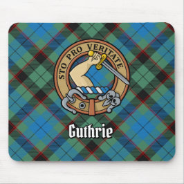 Clan Guthrie Wappen über Tartan Mousepad