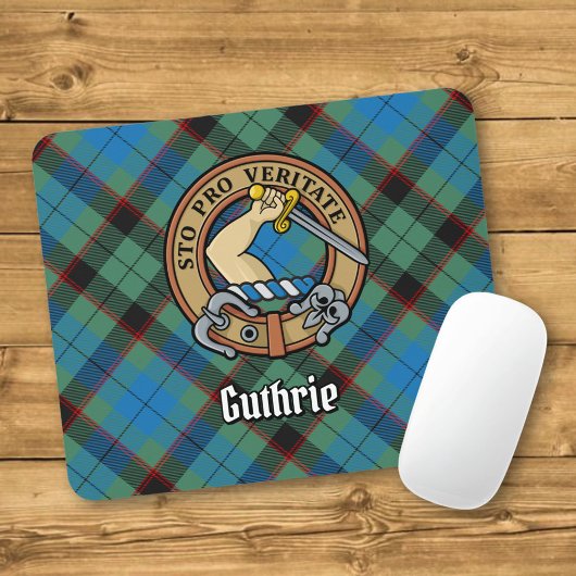 Clan Guthrie Wappen über Tartan Mousepad