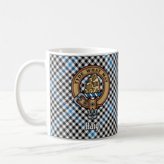 Clan Haig-Wappen über Check-Tartan Kaffeetasse (Links)