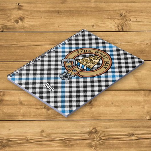 Clan Haig-Wappen über Check-Tartan Notizblock