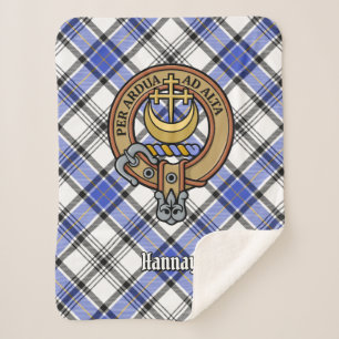 Clan Hannay Wappen über Tartan Sherpadecke