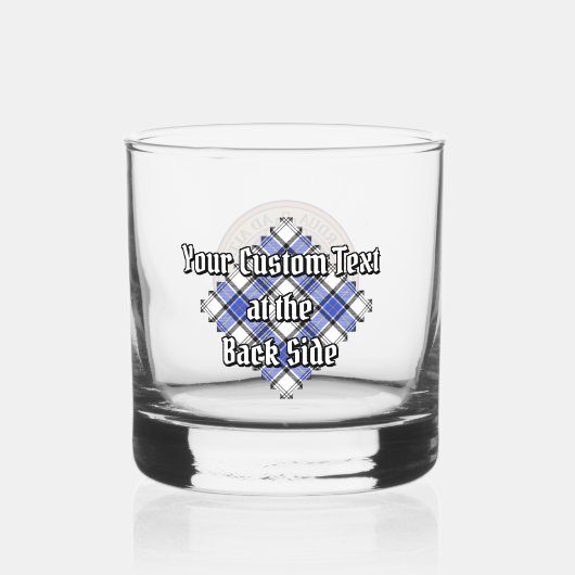 Clan Hannay Wappen über Tartan Whiskyglas (Rückseite)
