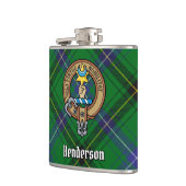 Clan Henderson Wappen über Tartan Flachmann (Links)