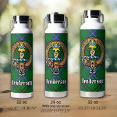 Clan Henderson Wappen über Tartan Thermobecher