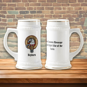 Clan Hepburn Wappen über Tartan Bierglas