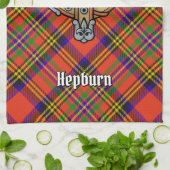 Clan Hepburn Wappen über Tartan Geschirrtuch (Gefaltet)