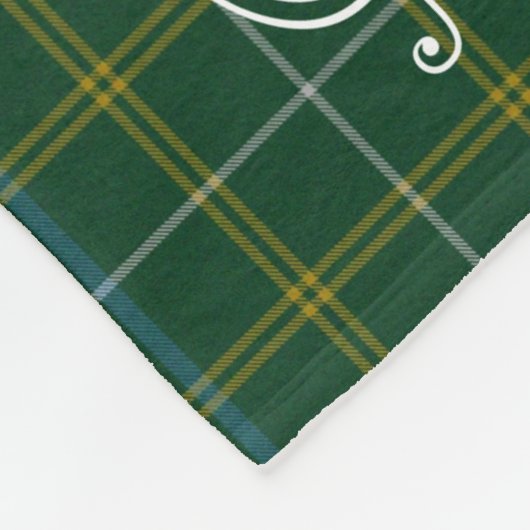 Clan Kennedy Tartan Fleece Blanket (Ecke)