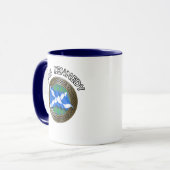 Clan Kennedy Tartan Knot & Flag Tasse (Vorderseite Links)