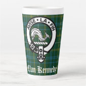 Clan Kennedy Wappen Abzeichen & Tartan Milchtasse (Vorderseite)