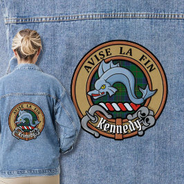 Clan Kennedy Wappen über Tartan Jeansjacke