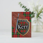 Clan Kerr Tartan Sword & Shield Postkarte (Stehend Vorderseite)