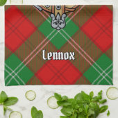 Clan Lennox Wappen über Tartan Geschirrtuch (Gefaltet)