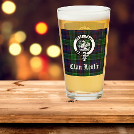 Clan Leslie Wappen Abzeichen und Tartan Glas