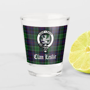 Clan Leslie Wappen Abzeichen und Tartan Schnapsglas