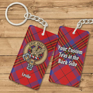 Clan Leslie Wappen über Red Tartan Schlüsselanhänger
