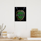 Clan MacArthur Tartan Scottish Shield & Schwerter Poster (Küche)
