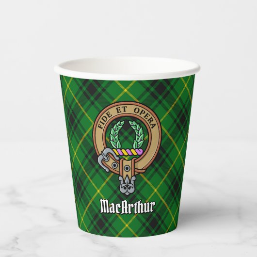 Clan MacArthur Wappen über Tartan Pappbecher (Vorderseite)