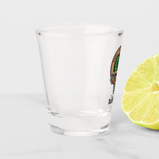 Clan MacArthur Wappen über Tartan Schnapsglas (Links)