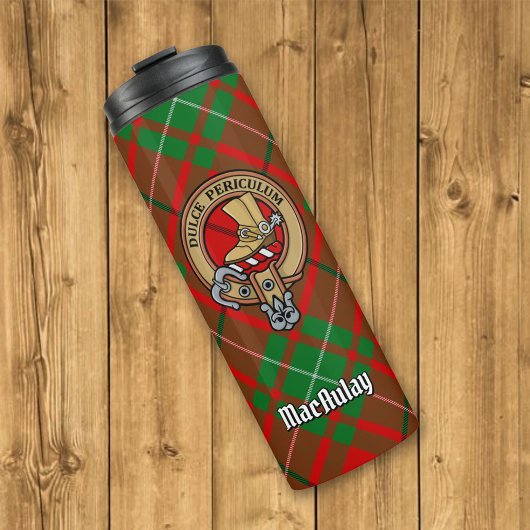 Clan MacAulay Wappen über Tartan Thermosbecher