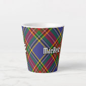 Clan MacBeth Tartan Latte Tasse (Vorderseite)