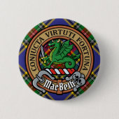 Clan MacBeth Wappen über Tartan Button (Vorderseite)