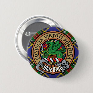 Clan MacBeth Wappen über Tartan Button