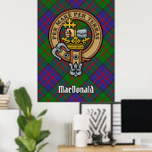 Clan MacDonald Wappen über Tartan Poster (Heimbüro)
