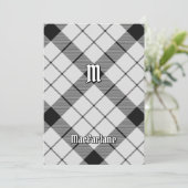 Clan MacFarlane Black and White Tartan Einladung (Stehend Vorderseite)