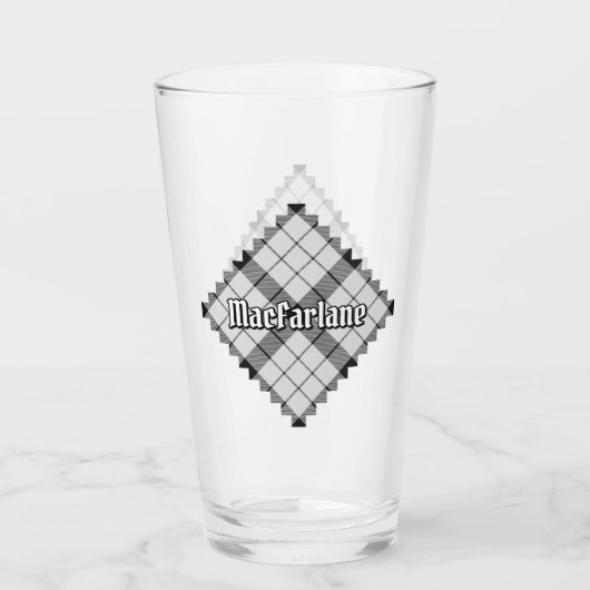 Clan MacFarlane Black and White Tartan Glas (Rückseite)