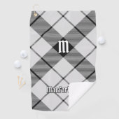 Clan MacFarlane Black and White Tartan Golfhandtuch (Insitu)