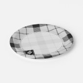 Clan MacFarlane Black and White Tartan Pappteller (Schrägansicht)