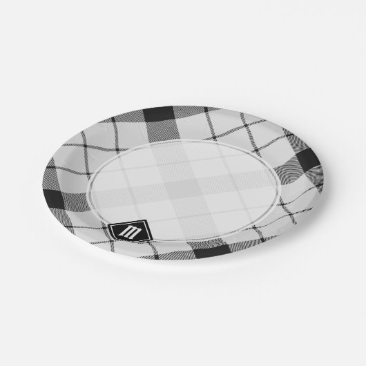 Clan MacFarlane Black and White Tartan Pappteller (Schrägansicht)