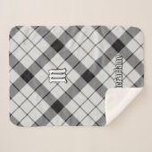 Clan MacFarlane Black and White Tartan Sherpadecke (Vorderseite (Horizontal))