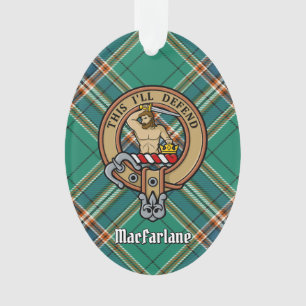 Clan MacFarlane Wappen über antikes Jagdtartan Ornament