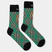Clan MacFarlane Wappen über antikes Jagdtartan Socken (Rechts)