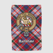 Clan MacFarlane Wappen über Dress Tartan Golfhandtuch (Vorderseite)