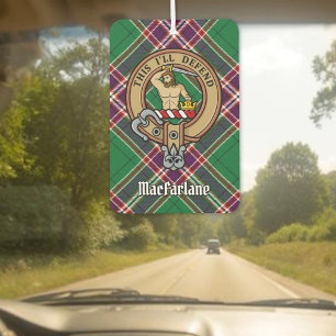 Clan MacFarlane Wappen über Modern Hunting Tartan Autolufterfrischer
