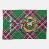 Clan MacFarlane Wappen über Modern Hunting Tartan Geschirrtuch (Horizontal)