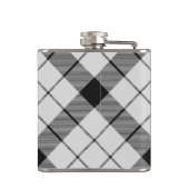 Clan MacFarlane Wappen über Schwarz-Weiß-Tartan Flachmann (Rückseite)