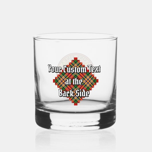 Clan MacGill Wappen über Tartan Whiskyglas (Rückseite)