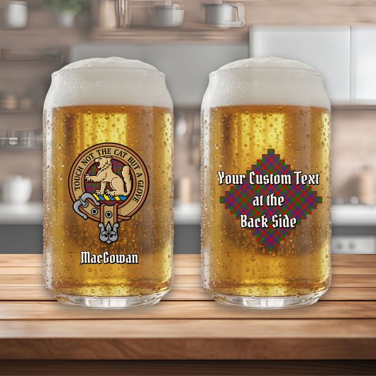 Clan MacGowan Wappen über Tartan Dosenglas