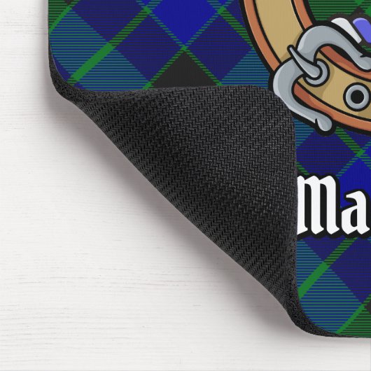 Clan MacKay Wappen über Tartan Mousepad (Ecke)