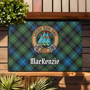 Clan MacKenzie Wappen über Tartan Fußmatte
