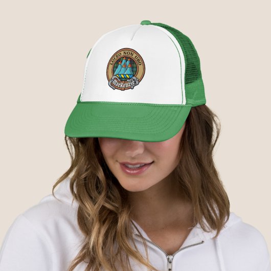 Clan MacKenzie Wappen über Tartan Trucker Hat Truckerkappe (Beispiel)